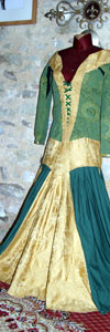 robe Moyen-Age
